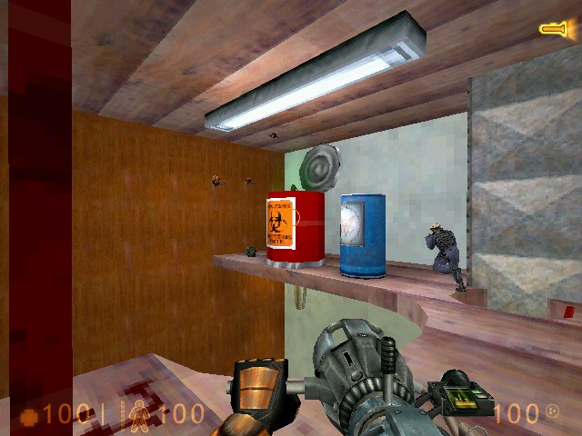     19.12.2002  17:24:06  Half-Life   rats3.